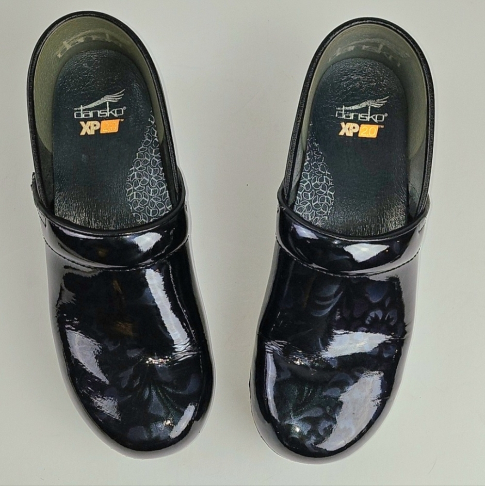 Dansko XP 2.0 Leather Shiny Black Blue Floral Print Professional Comfort Clog - Picture 8 of 16